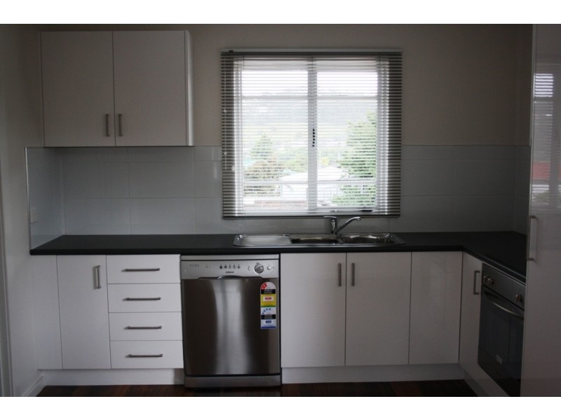 54 Bass Street, Warrane TAS 7018