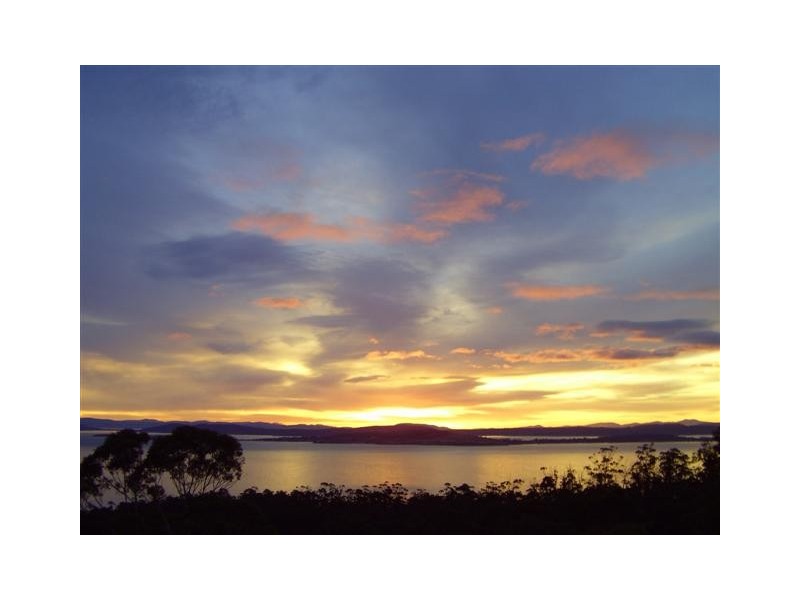 175 Tinderbox Road, Tinderbox TAS 7054