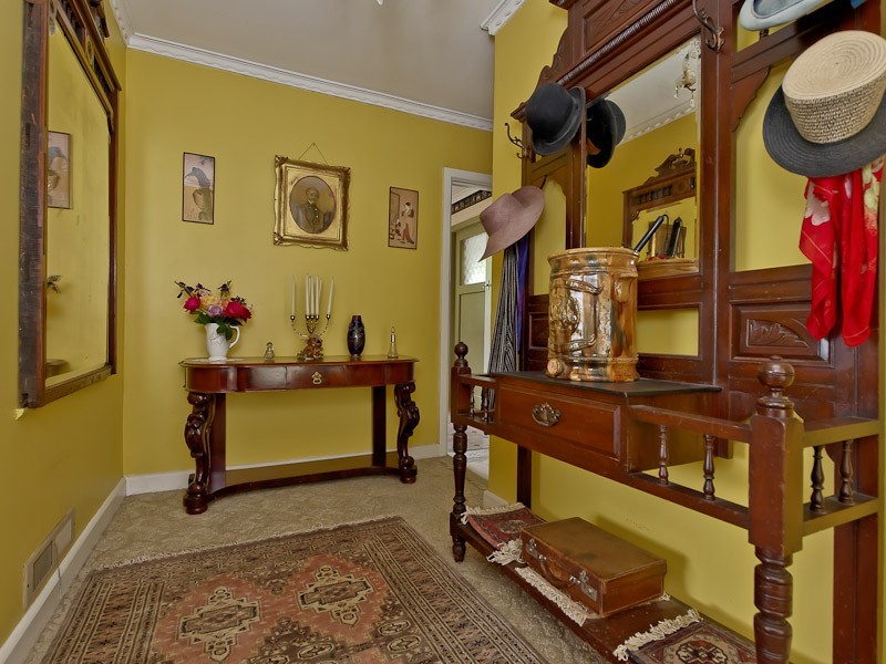 1 Weerona Avenue, Mount Stuart TAS 7000