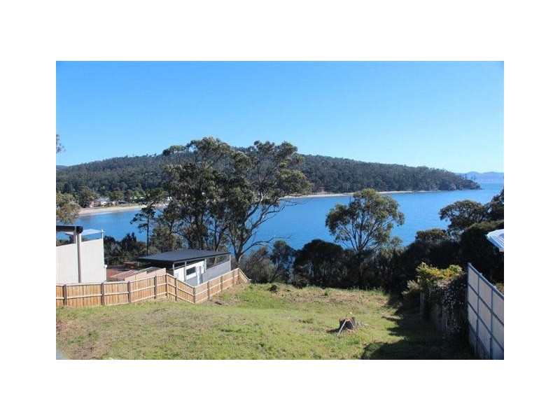 45 Nicholas Drive, Kingston Beach TAS 7050