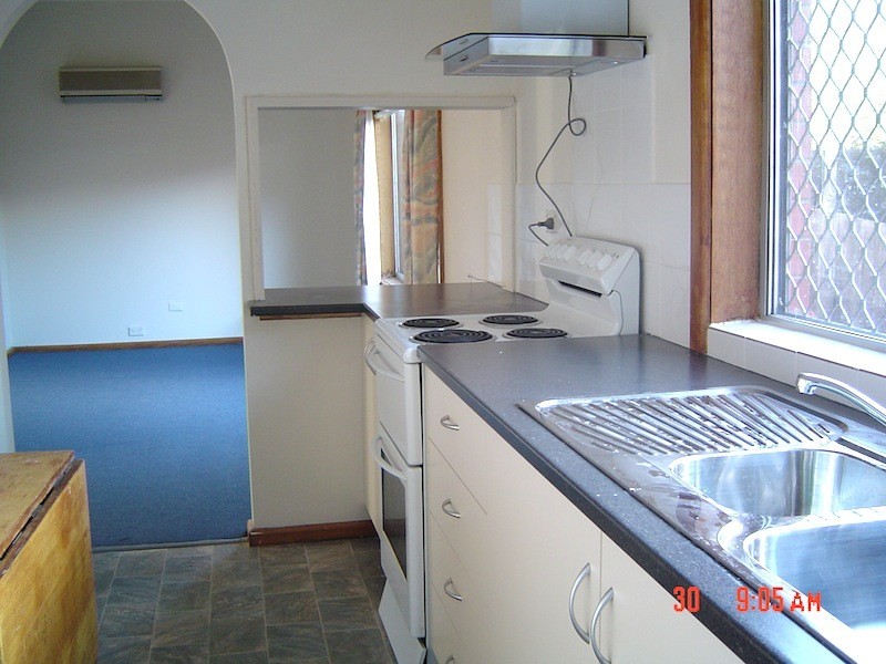 142 Augusta Road, Lenah Valley TAS 7008