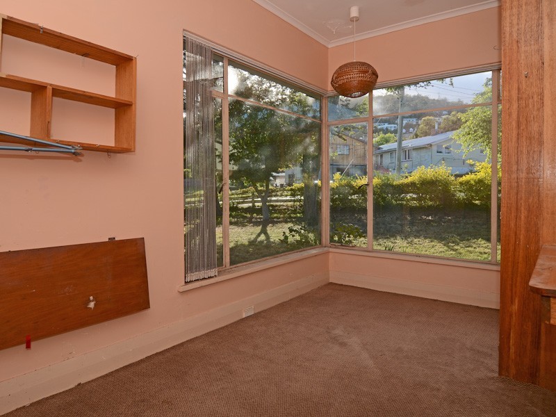 24 Jenkins Street, Taroona TAS 7053