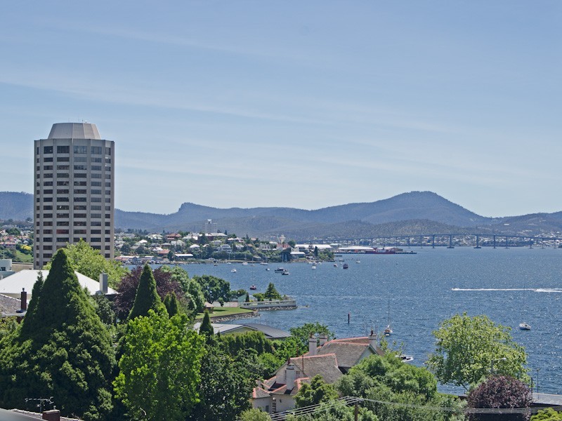 3 Quamby Avenue, Sandy Bay TAS 7005