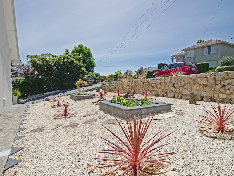3 Quamby Avenue, Sandy Bay TAS 7005