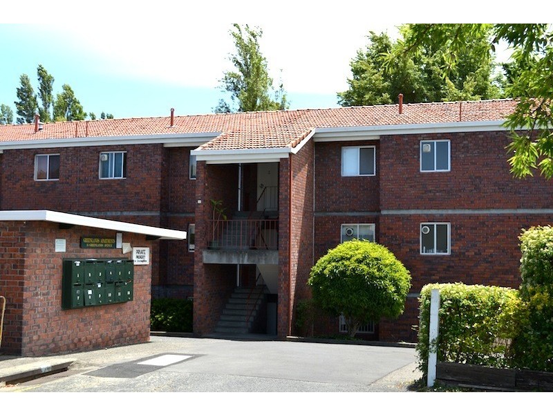 1/15 Greenlands Avenue, Sandy Bay TAS 7005