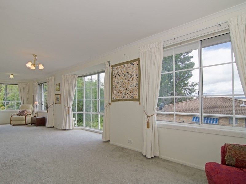 1/2A Grange Avenue, Taroona TAS 7053