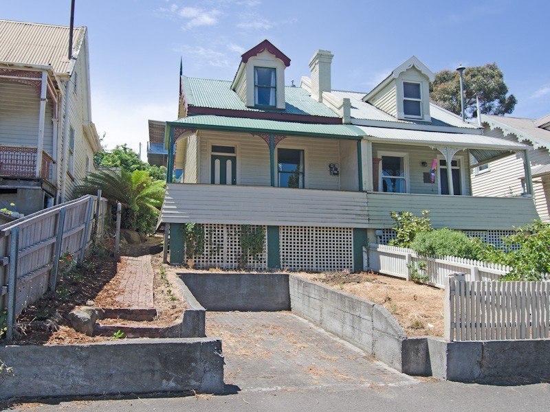 121 Brooker Avenue, Glebe TAS 7000