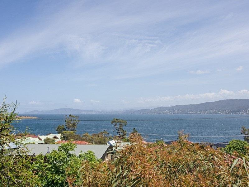 86 Elinga Street, Howrah TAS 7018