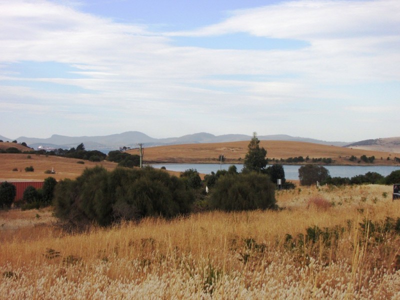 122 Spitfarm Road, Opossum Bay TAS 7023