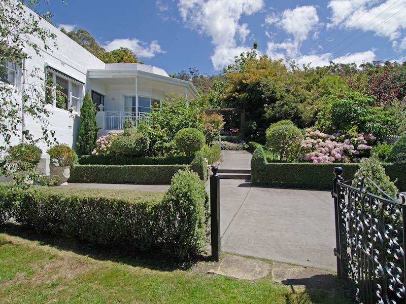 123 Channel Highway, Taroona TAS 7053