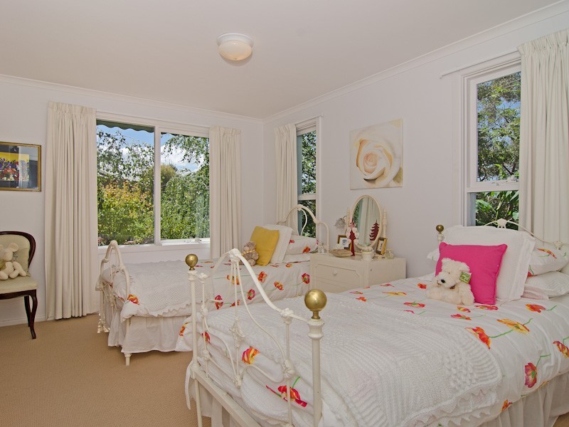 123 Channel Highway, Taroona TAS 7053