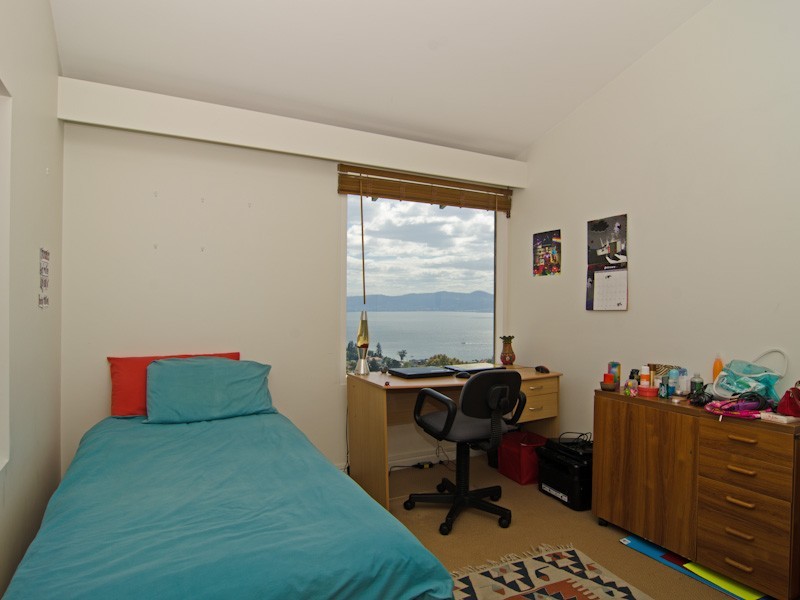 1/455 Churchill Avenue, Sandy Bay TAS 7005