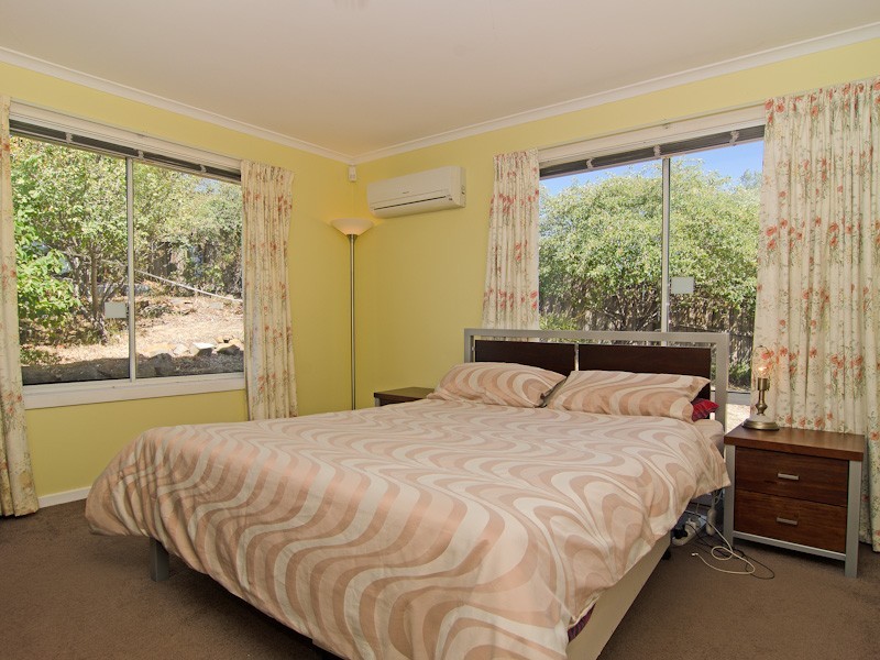 249 Cambridge Road, Warrane TAS 7018