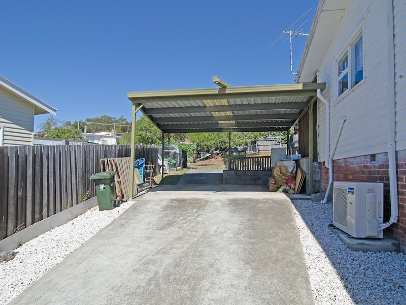 249 Cambridge Road, Warrane TAS 7018