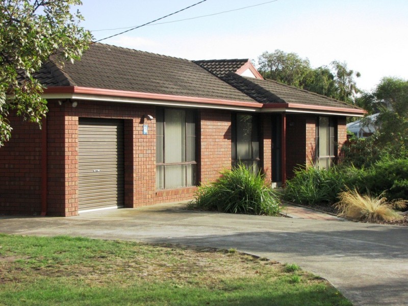 5 Mannata Street, Lauderdale TAS 7021