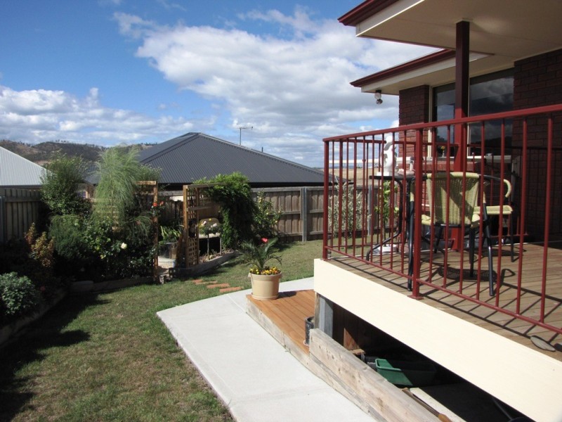 32 Hance Road, Howrah TAS 7018