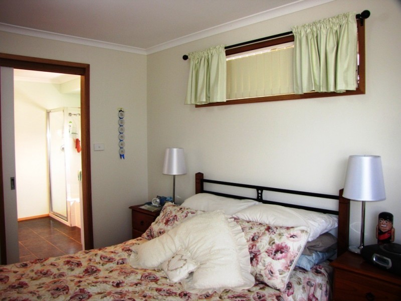 32 Hance Road, Howrah TAS 7018