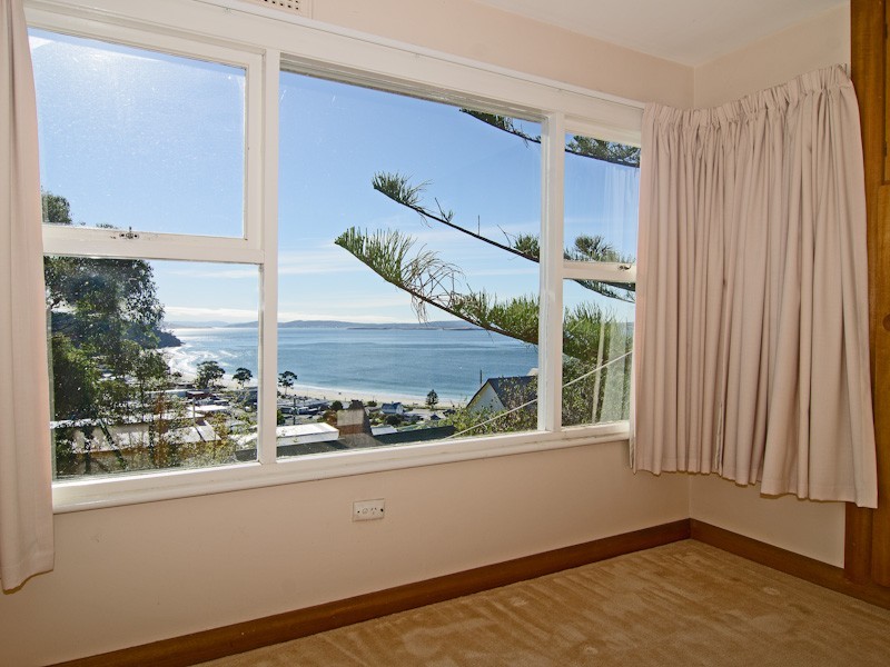9 Auburn Road, Kingston Beach TAS 7050