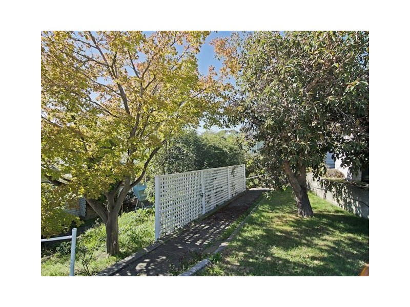 9 Auburn Road, Kingston Beach TAS 7050