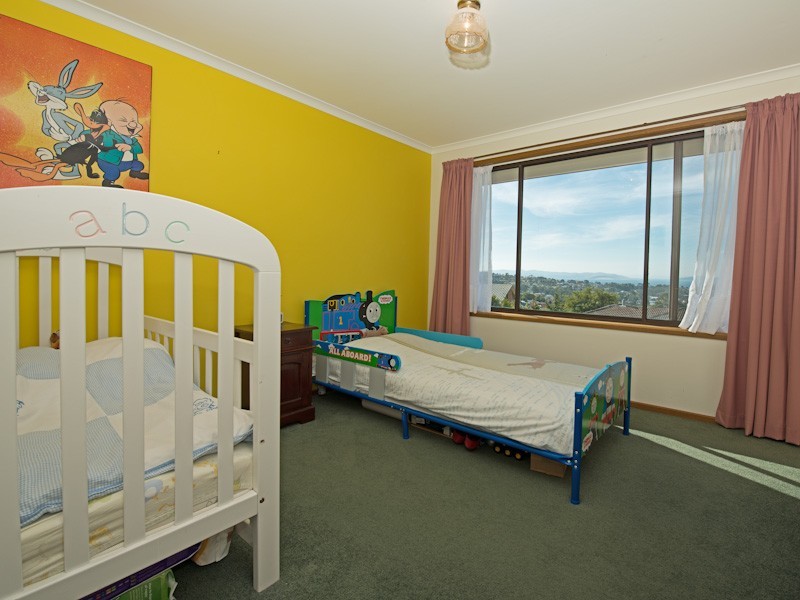 2 The Summit, Blackmans Bay TAS 7052