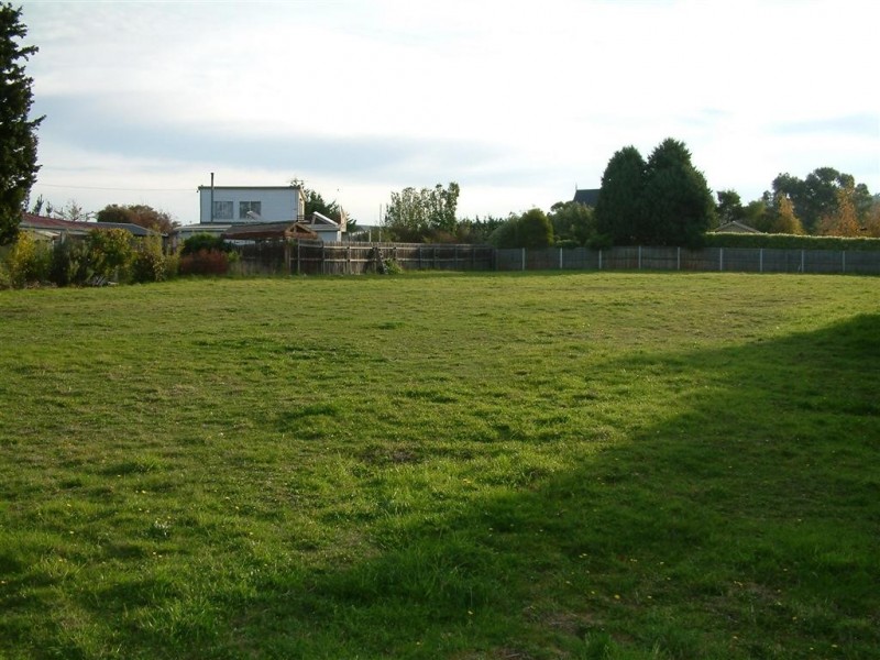 30 Powell Road, Blackmans Bay TAS 7052