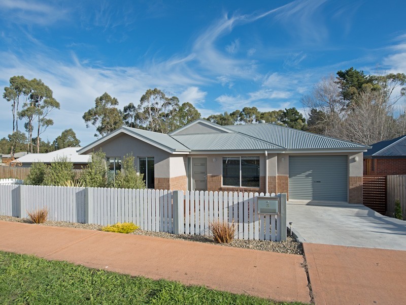 3 Kitty Way, Kingston TAS 7050