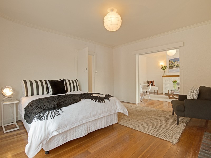 15 Rossendell Avenue, West Hobart TAS 7000