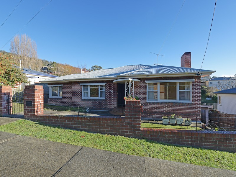 15 Rossendell Avenue, West Hobart TAS 7000