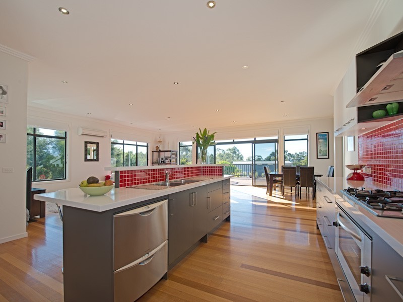 3 Burwood Drive, Blackmans Bay TAS 7052