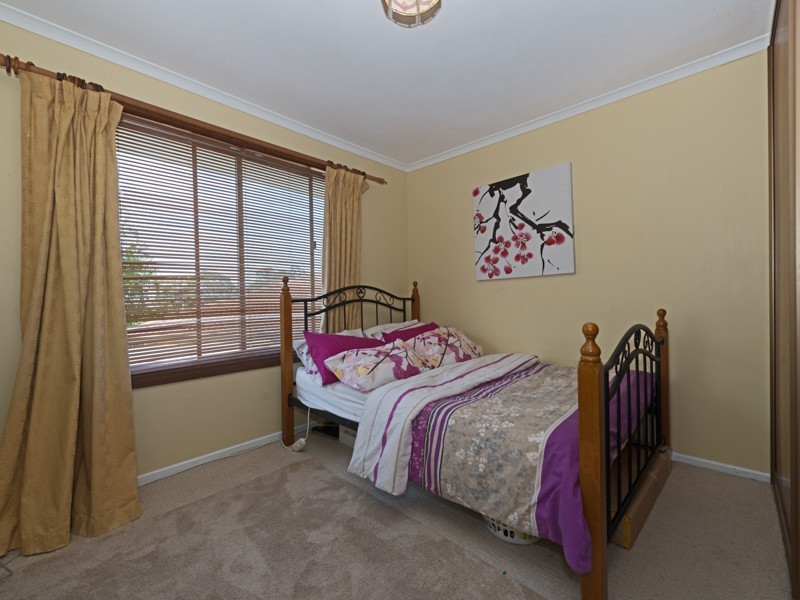 12 Darville Court, Blackmans Bay TAS 7052