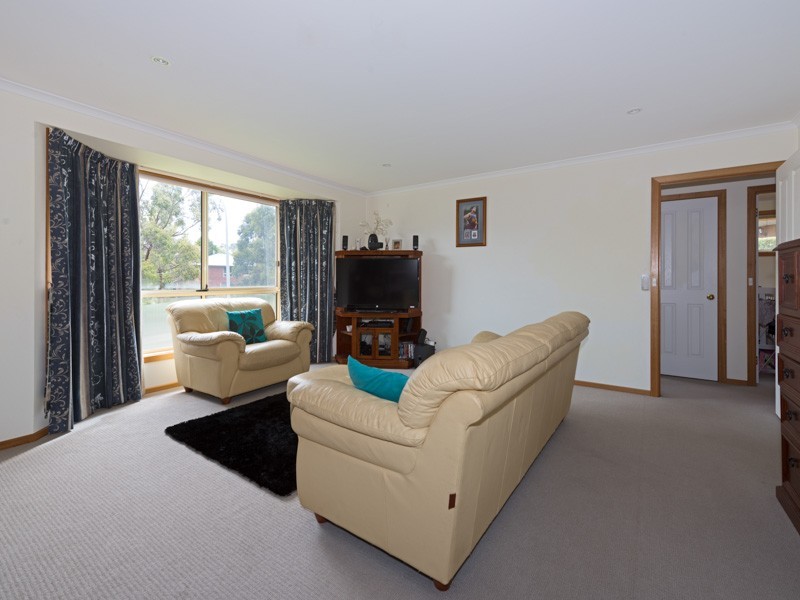 Unit 1 – 57 Baynton Street, Kingston TAS 7050