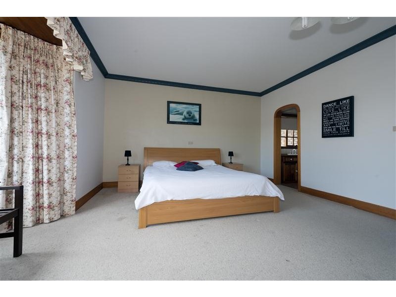 3-11 Manor Gardens, Kingston TAS 7050