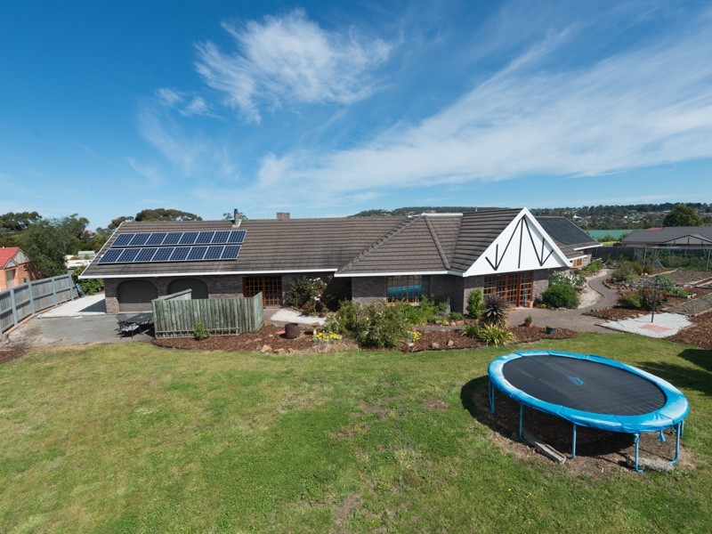 3-11 Manor Gardens, Kingston TAS 7050