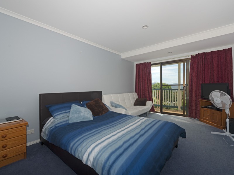 18 Katandra Crescent, Kingston Beach TAS 7050