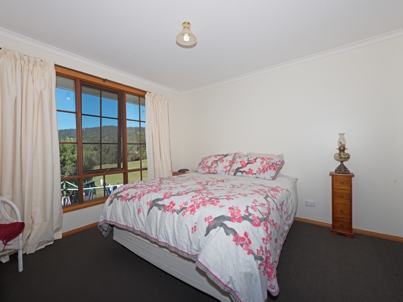 79 Suncoast Drive, Blackmans Bay TAS 7052