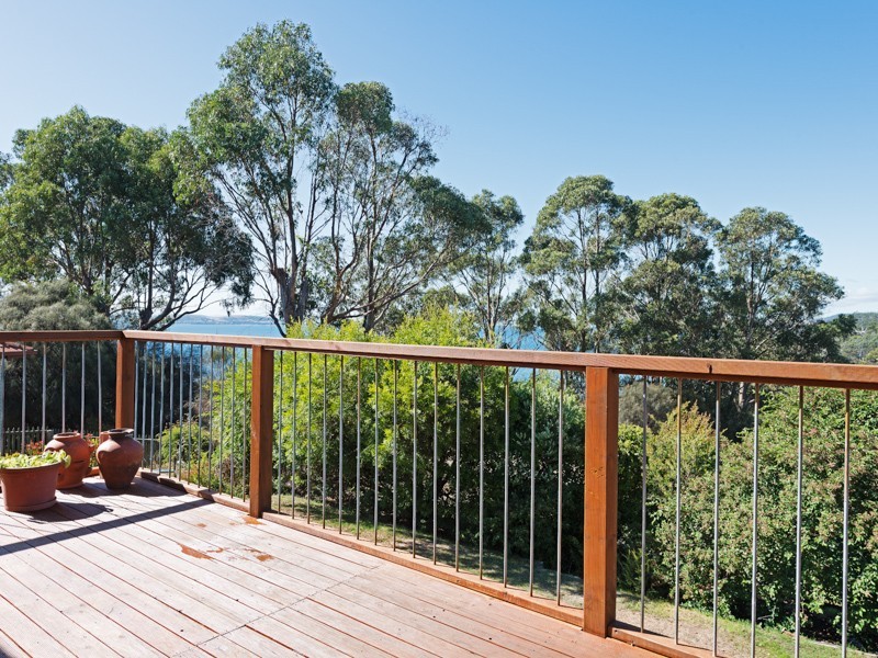 79 Suncoast Drive, Blackmans Bay TAS 7052