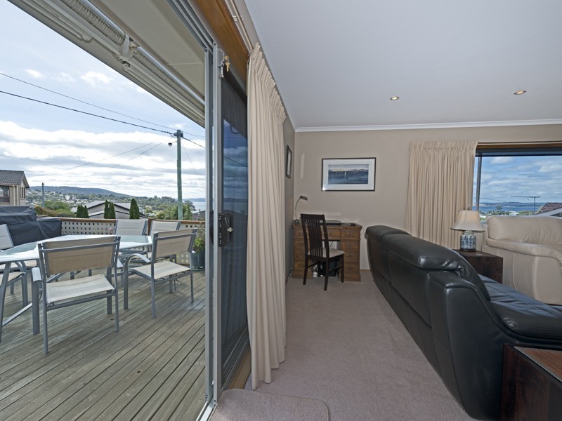 3 Kulgoa Place, Blackmans Bay TAS 7052