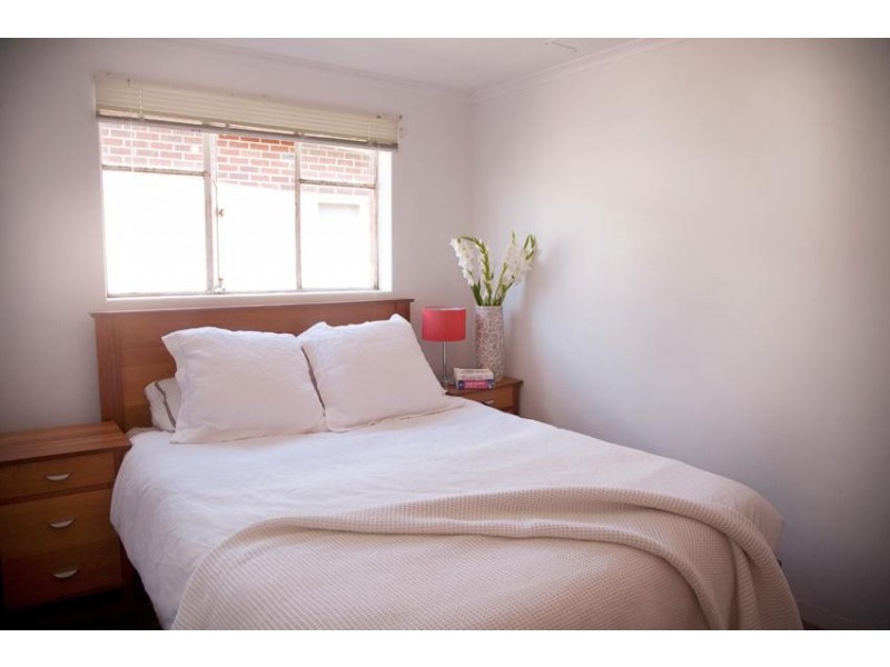 6/15 McCann Crescent, Lenah Valley TAS 7008