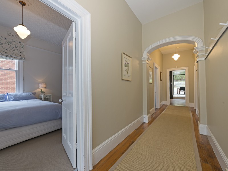 70 Newdegate Street, West Hobart TAS 7000