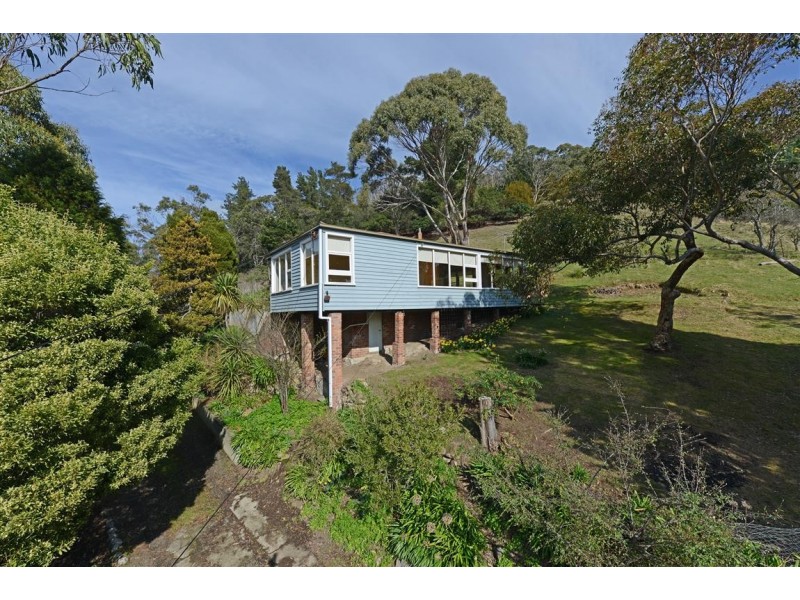 41 Brushy Creek Road, Lenah Valley TAS 7008
