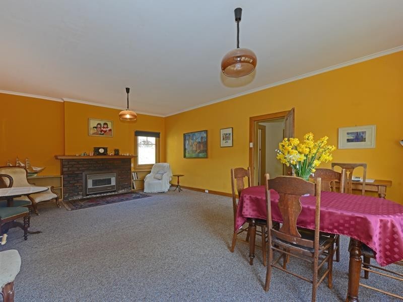 41 Brushy Creek Road, Lenah Valley TAS 7008