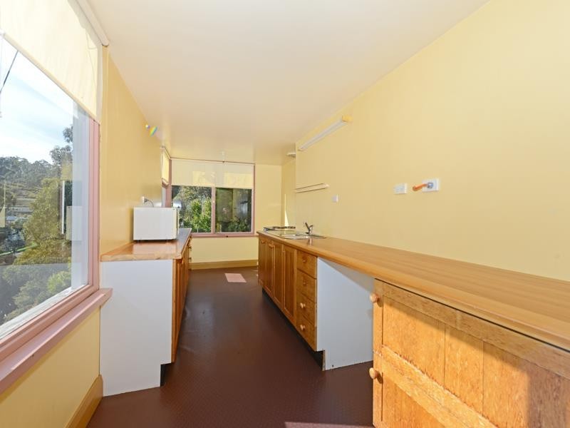 41 Brushy Creek Road, Lenah Valley TAS 7008