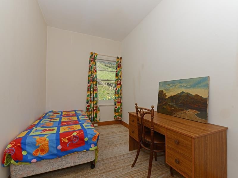 41 Brushy Creek Road, Lenah Valley TAS 7008