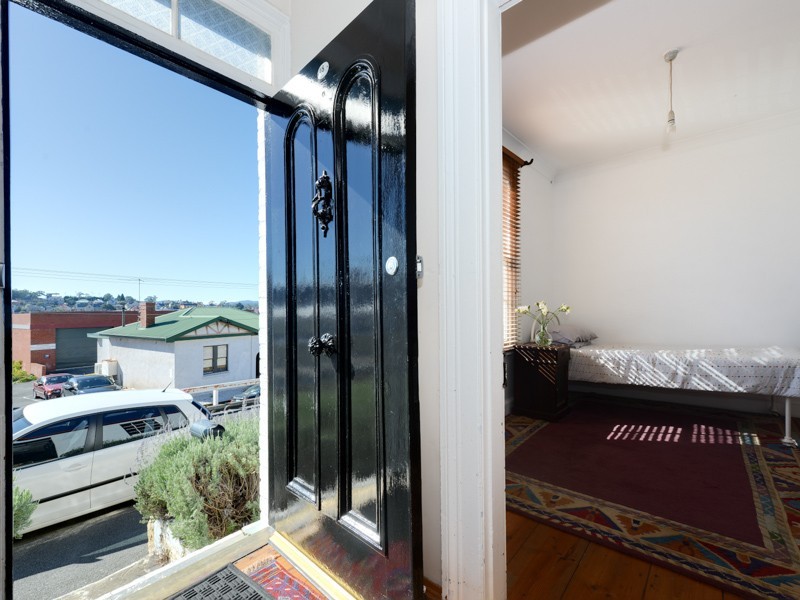 18 Paternoster Row, Hobart TAS 7000
