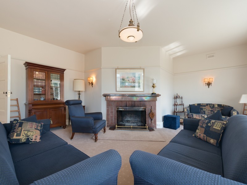 3 Fisher Avenue, Sandy Bay TAS 7005