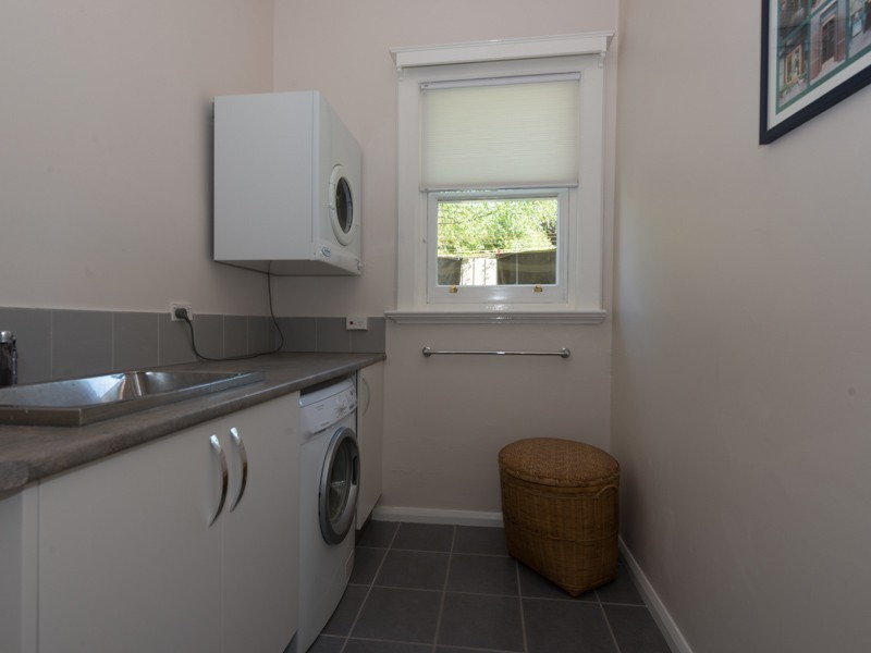 3 Fisher Avenue, Sandy Bay TAS 7005