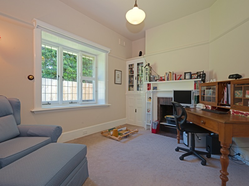 3 Fisher Avenue, Sandy Bay TAS 7005