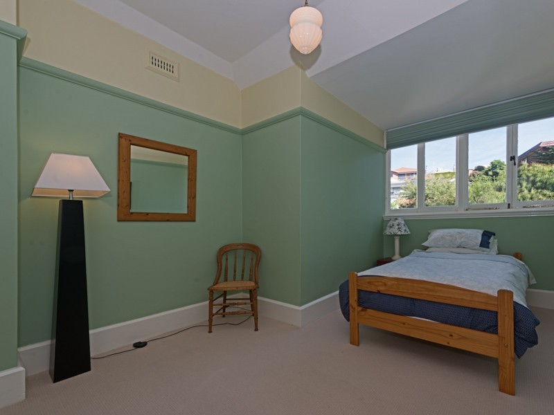 3 Fisher Avenue, Sandy Bay TAS 7005