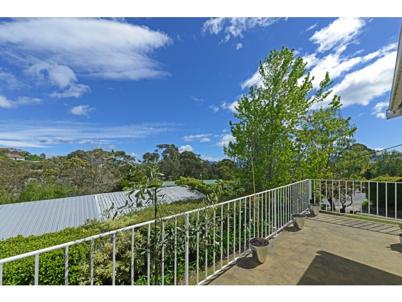 6 Woolton Place, Sandy Bay TAS 7005