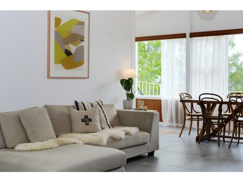 6 Woolton Place, Sandy Bay TAS 7005